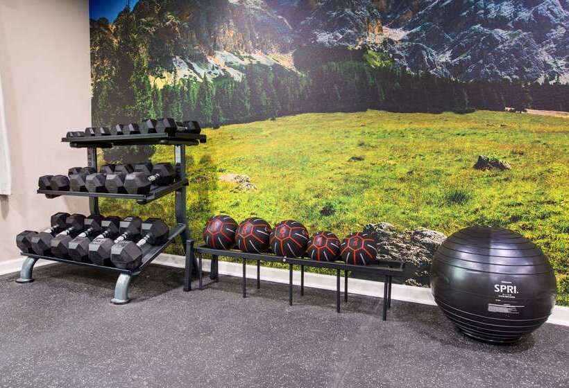 酒店 Clarion Pointe Atlanta Airport College Park