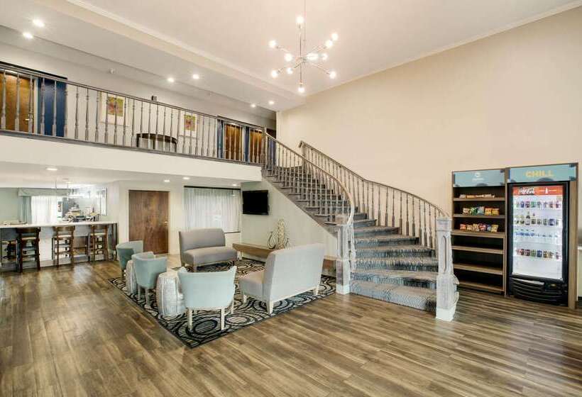 호텔 Clarion Pointe Atlanta Airport College Park