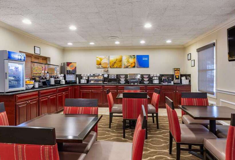 Отель Comfort Inn Auburn Worcester