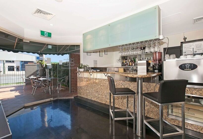 فندق Comfort Inn & Apartments Northgate Airport