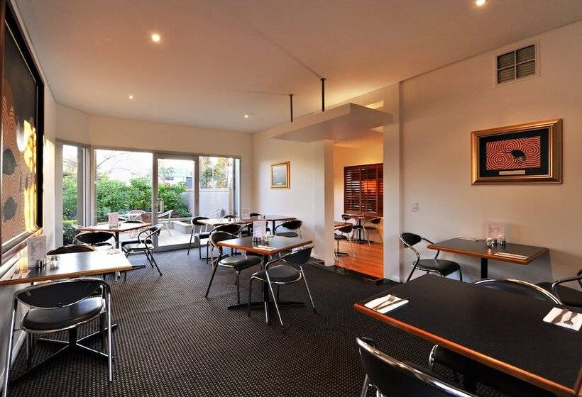 فندق Comfort Inn & Apartments Northgate Airport