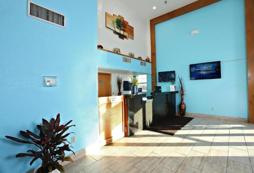 فندق Coratel Inn & Suites By Jasper Newton