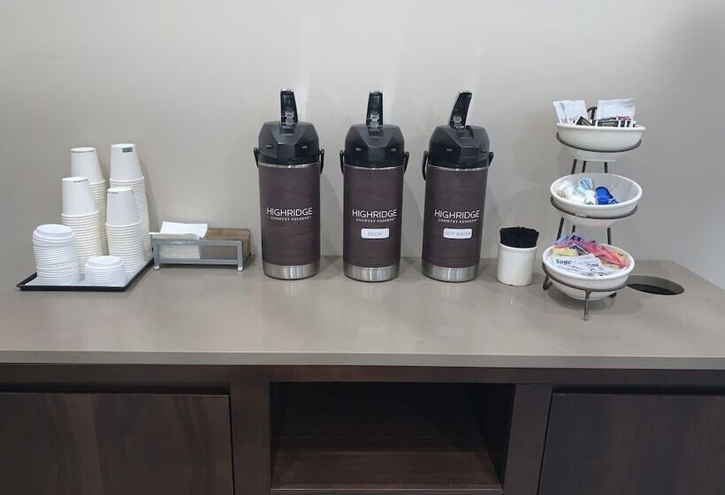 هتل Country Inn & Suites By Radisson Kalamazoo Mi