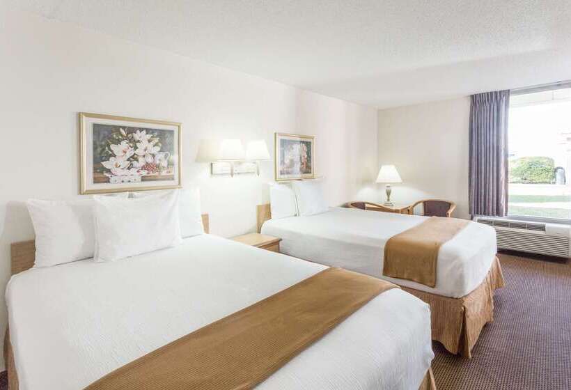 فندق Days Inn By Wyndham Adel I 75