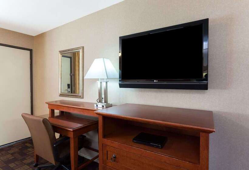 فندق Days Inn By Wyndham Alhambra Ca