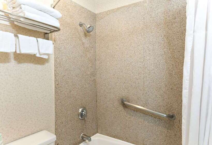 فندق Days Inn By Wyndham Alhambra Ca