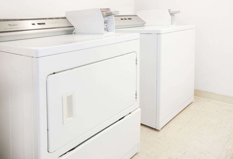 Отель Days Inn By Wyndham Alma Arkansas