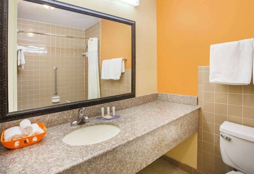 Отель Days Inn By Wyndham Alma Arkansas