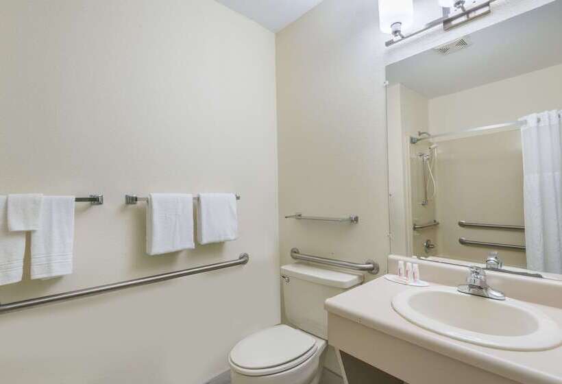 Отель Days Inn By Wyndham Ashland