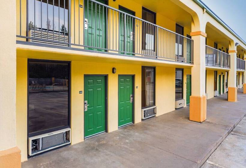 호텔 Days Inn By Wyndham Atmore