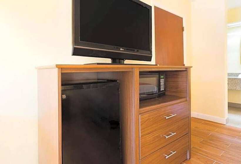 호텔 Days Inn By Wyndham Atmore