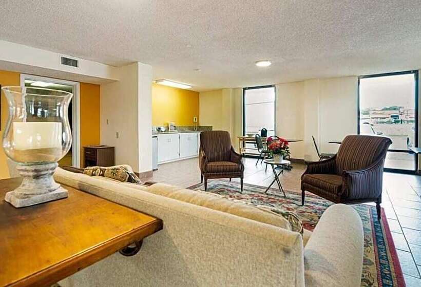 호텔 Days Inn By Wyndham Atmore