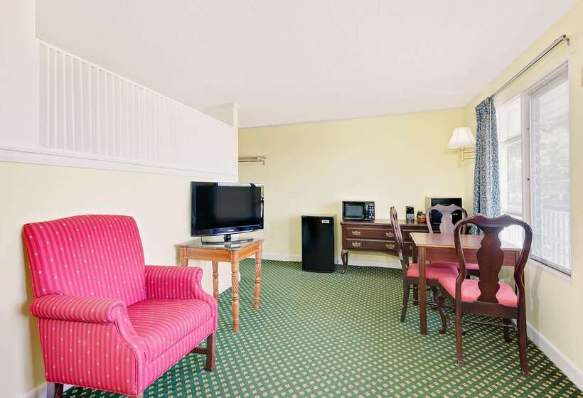 酒店 Days Inn By Wyndham Bar Harbor