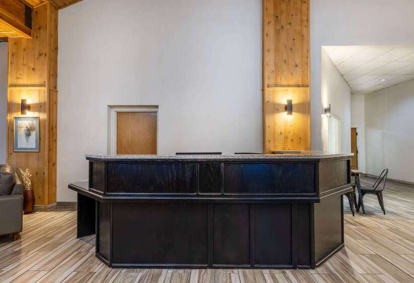 בית מלון כפרי Wingate By Wyndham Butte City Center