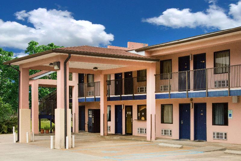 فندق Days Inn By Wyndham Camilla