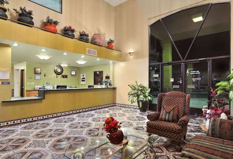 فندق Days Inn By Wyndham Carlsbad