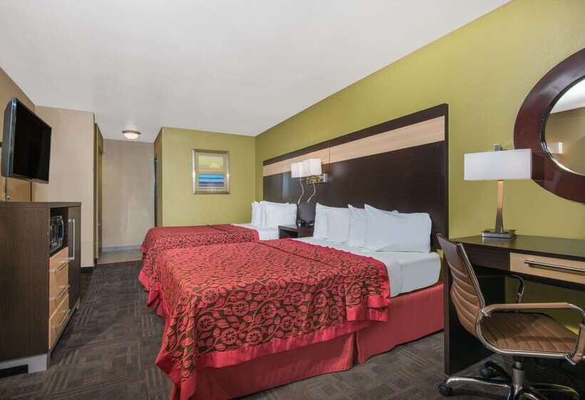 فندق Days Inn By Wyndham Carlsbad