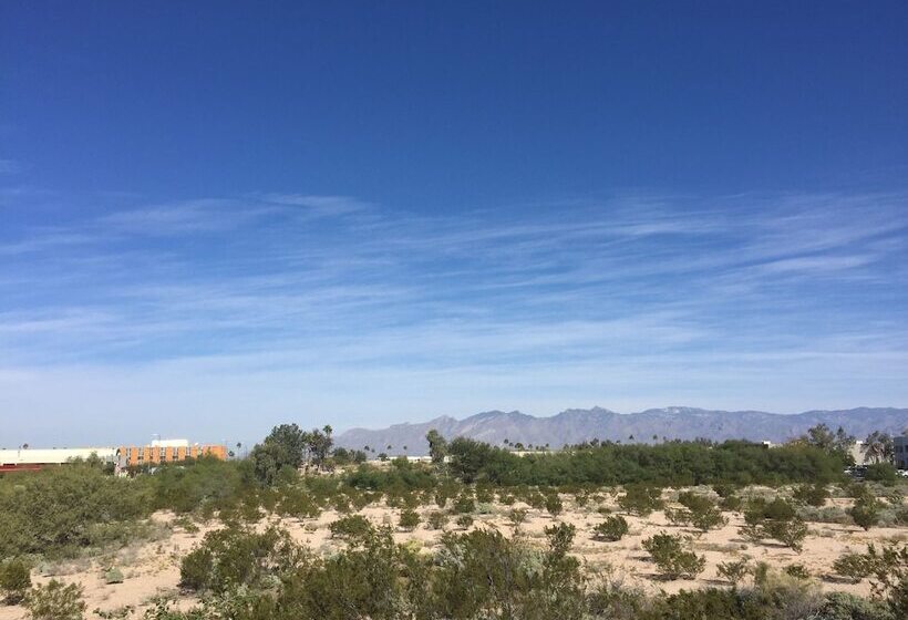 فندق Days Inn By Wyndham Carlsbad