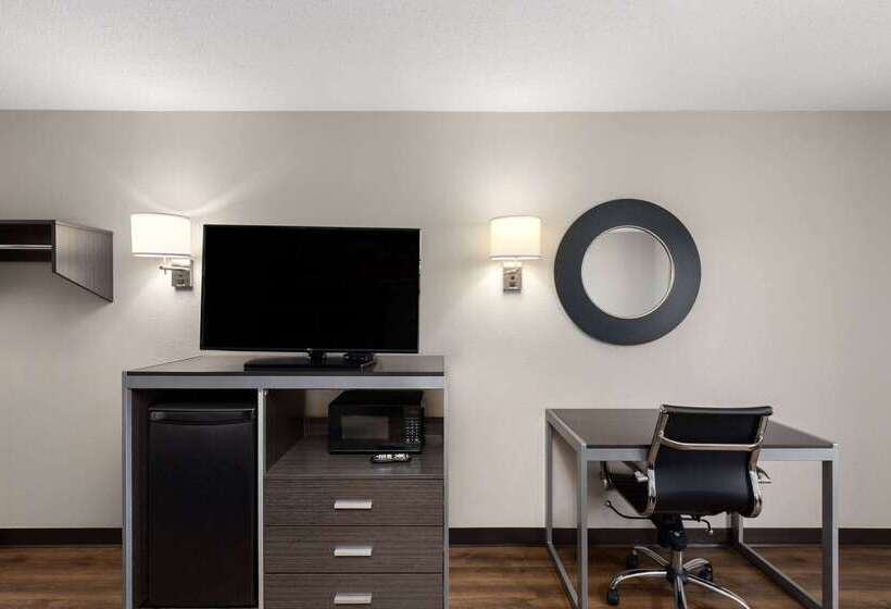 בית מלון כפרי Days Inn By Wyndham Childersburg