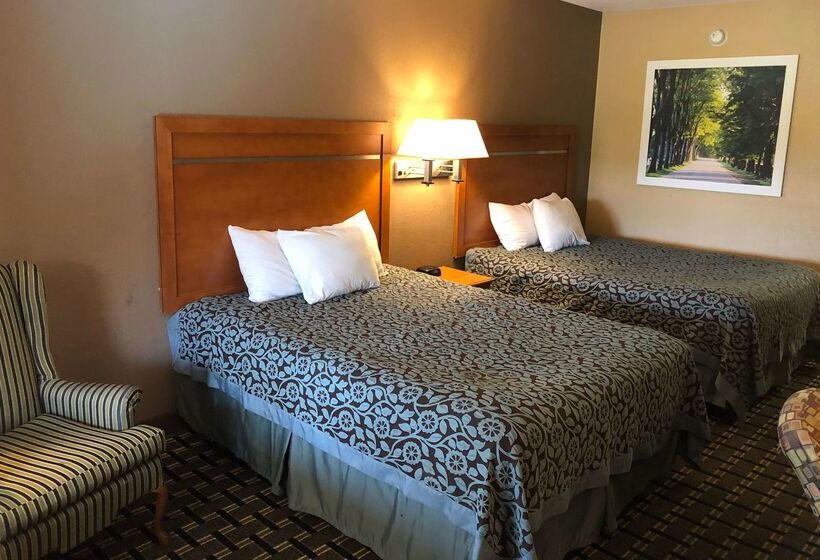 Отель Days Inn By Wyndham Columbus