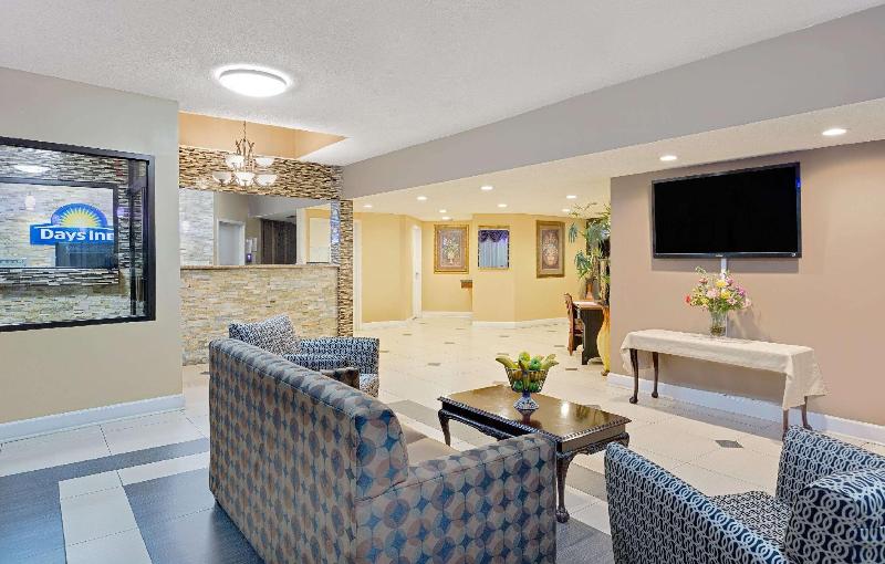 Отель Days Inn By Wyndham Columbus