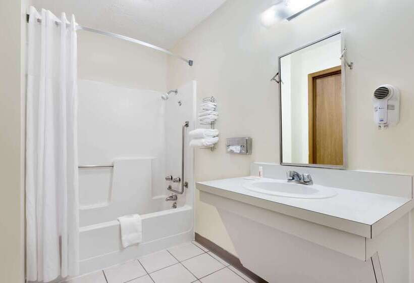 فندق Days Inn By Wyndham Concordia
