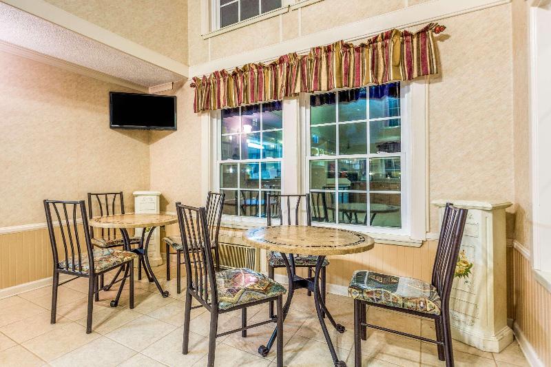 فندق Days Inn By Wyndham Cornelia