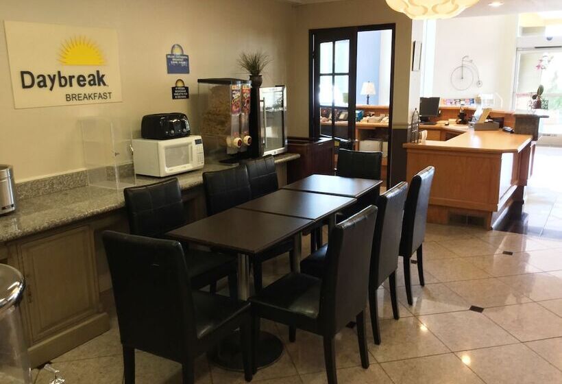 Prodigy Hotel, A Days Inn By Wyndham