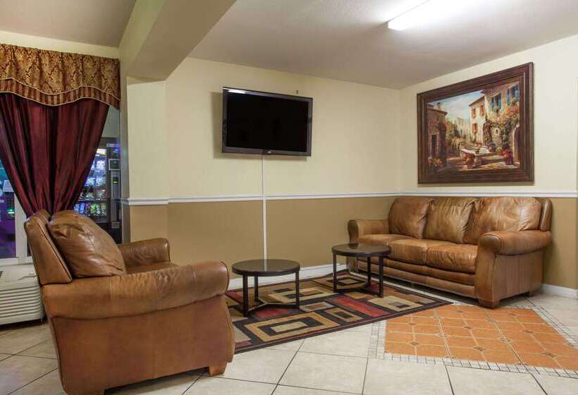 فندق Days Inn By Wyndham Daytona Beach Speedway