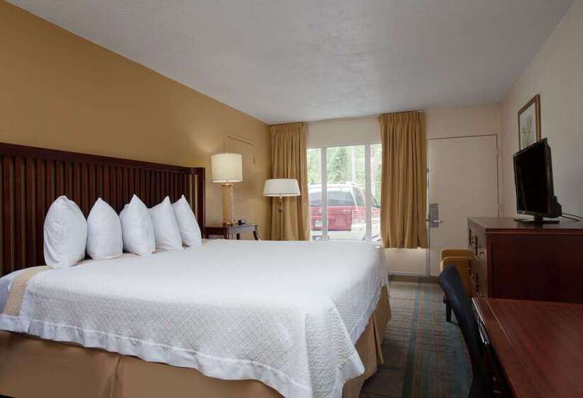 فندق Days Inn By Wyndham Daytona Beach Speedway
