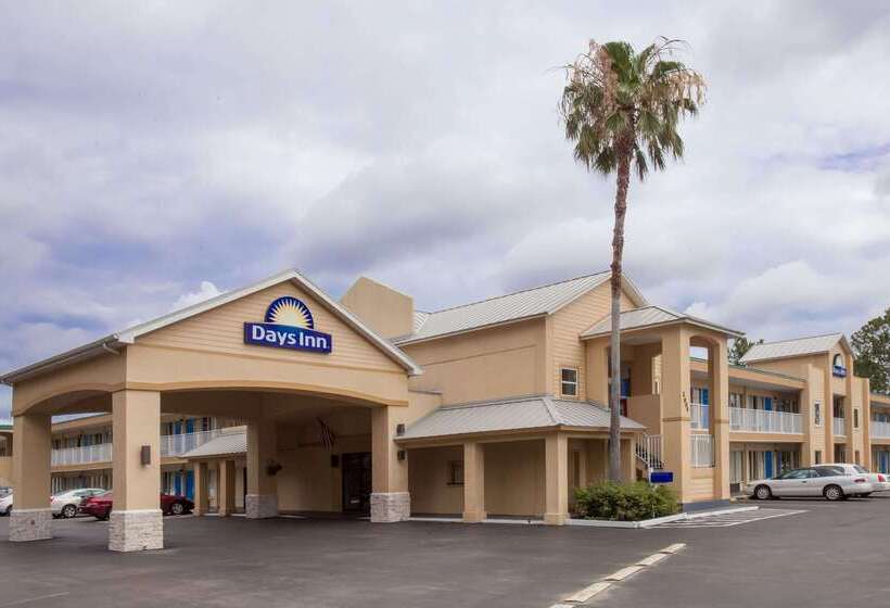 فندق Days Inn By Wyndham Daytona Beach Speedway