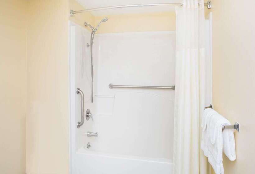 فندق Days Inn By Wyndham Enterprise