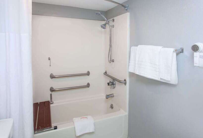 فندق Days Inn By Wyndham Farmer City