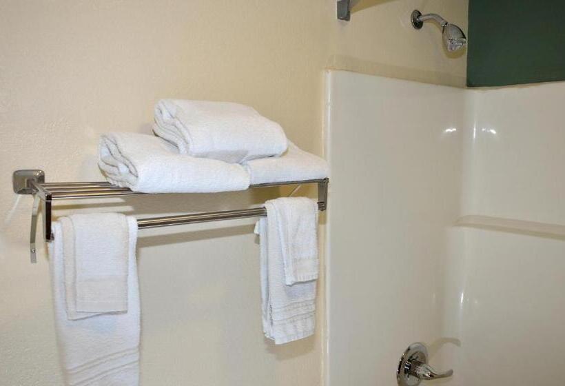 בית מלון כפרי Days Inn By Wyndham Glasgow