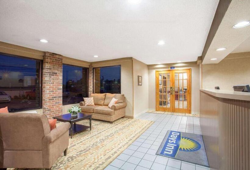 בית מלון כפרי Days Inn By Wyndham Glasgow