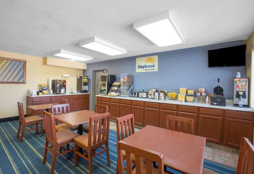 호텔 Days Inn By Wyndham Grand Island