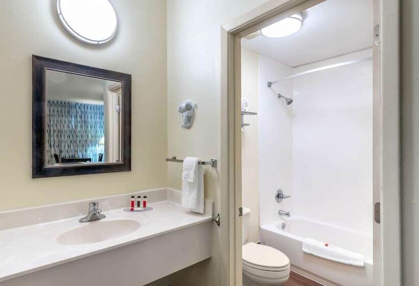 فندق Days Inn By Wyndham Grants