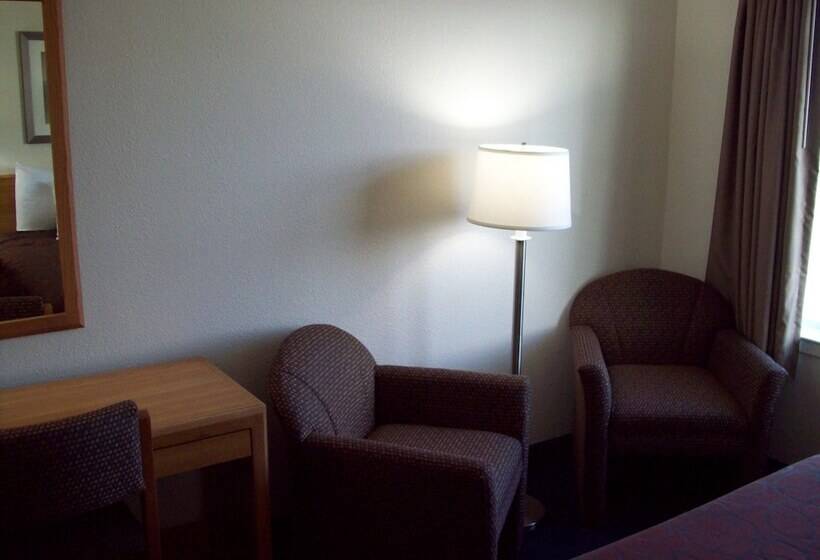 בית מלון כפרי Days Inn By Wyndham Great Falls