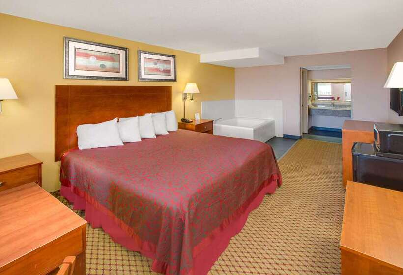 هتل Days Inn By Wyndham Gulfport