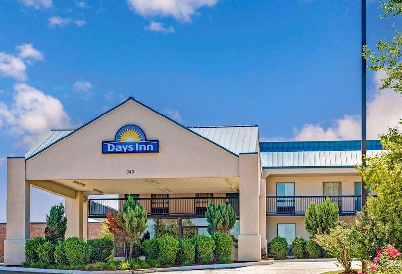 בית מלון כפרי Days Inn By Wyndham Hernando