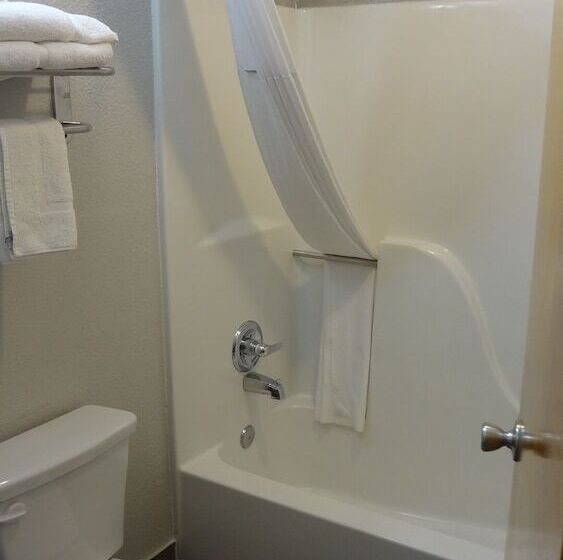 فندق Days Inn By Wyndham Hernando