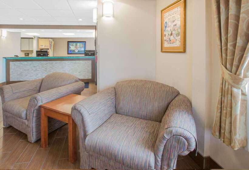 ホテル Days Inn By Wyndham Hillsdale