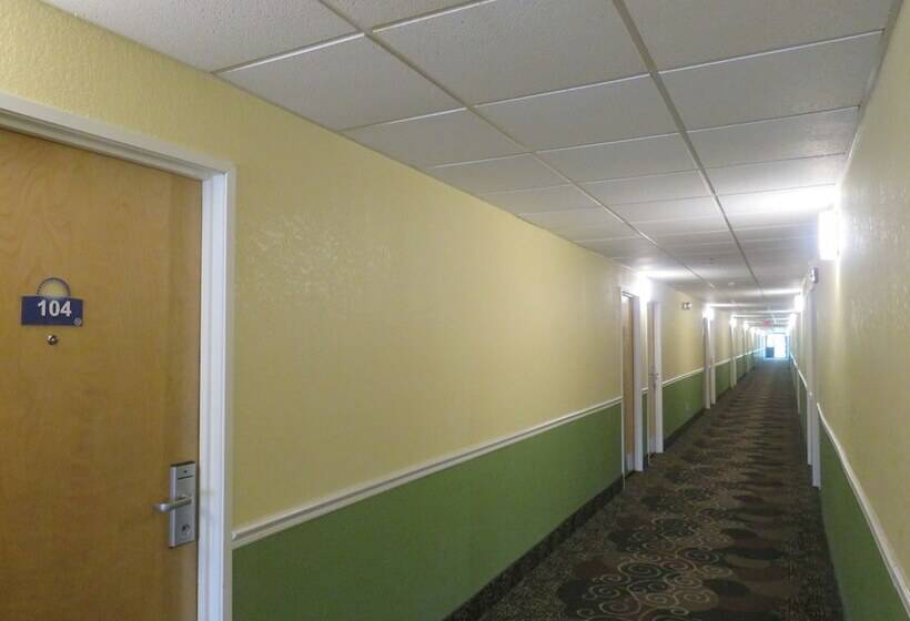 ホテル Days Inn By Wyndham Hillsdale