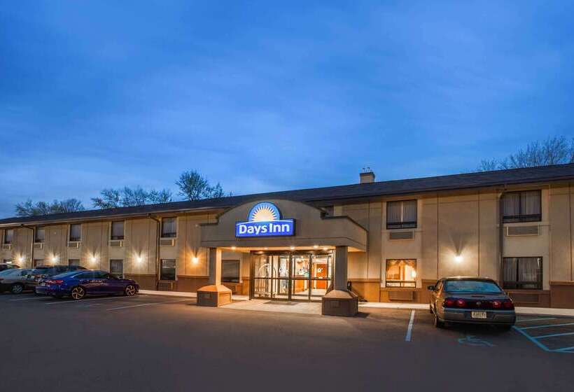 فندق Econo Lodge Woodbridge