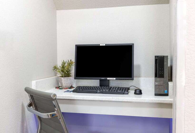 فندق Days Inn By Wyndham Jackson