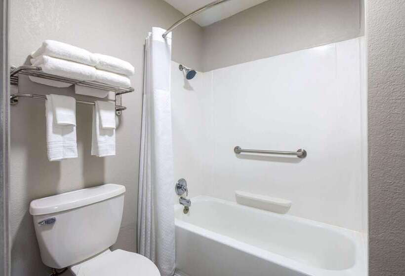 فندق Days Inn By Wyndham Jackson