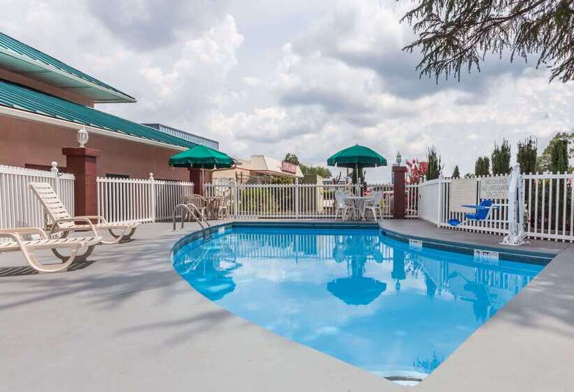 فندق Days Inn By Wyndham Jackson