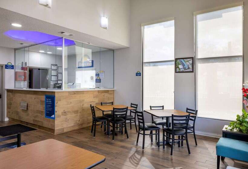 فندق Days Inn By Wyndham Jackson