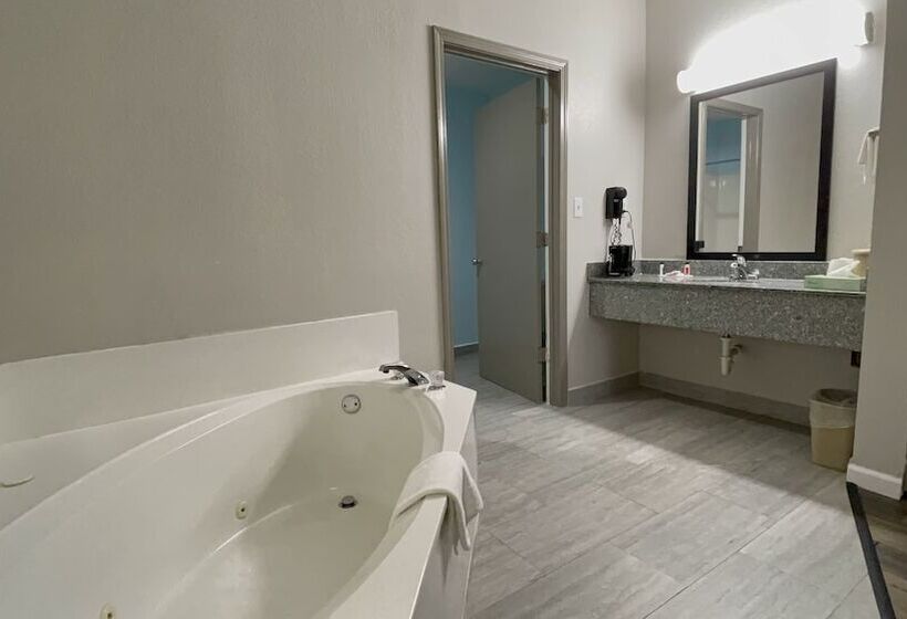 فندق Days Inn By Wyndham Jackson