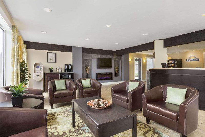 酒店 Days Inn By Wyndham Kelowna